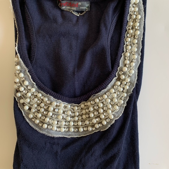 Jewelled neckline tank top - Picture 3 of 4